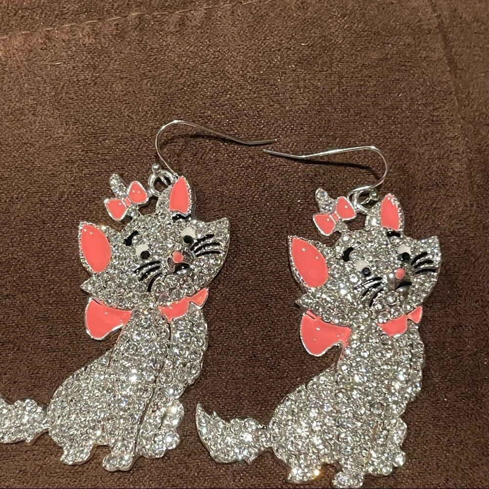 Aristocats Blinging Earrings​